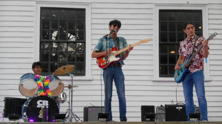 Maroon Sunrize on stage at Lynnfield Fall Festival